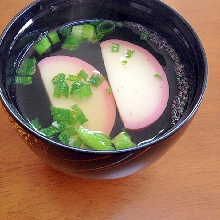 わかめとかまぼこのお吸い物 レシピ 作り方 By Tukuyo93 楽天レシピ